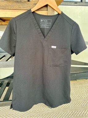 Figs Black V-Neck Short Sleeve Medical Top